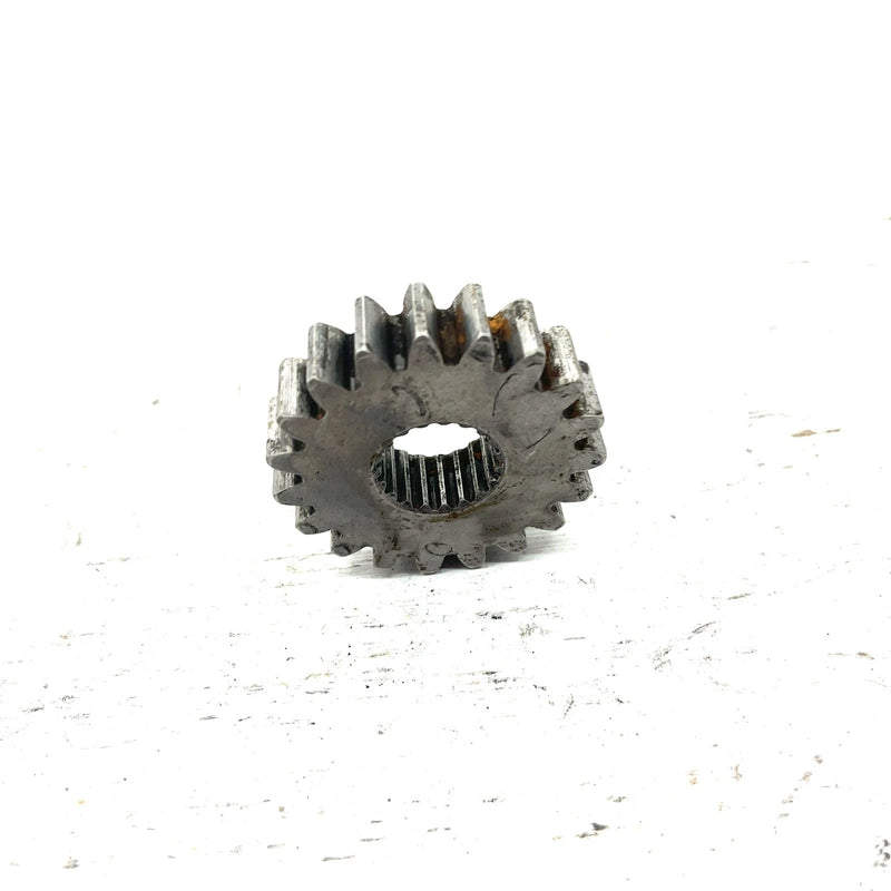 1983 Honda ATC200 OEM 19T Sub Transmission Gear 23941-958-680 AH82
