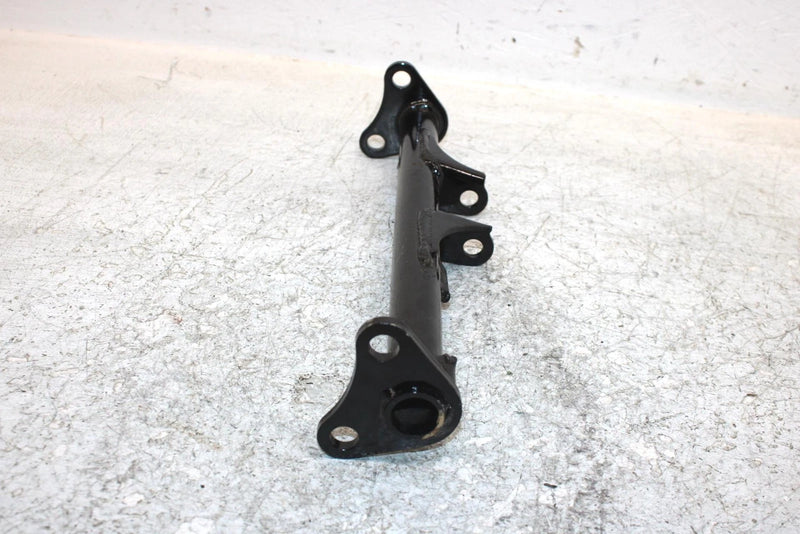 1986 Honda Trx350 Oem Upper Engine Hanger 50162-HA7-670 AH40