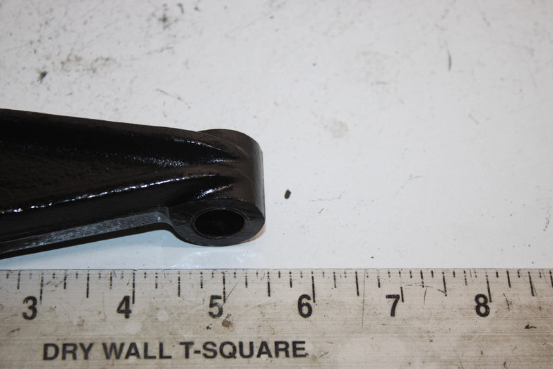 90 Yamaha Exciter Oem Front Suspension Lower Arm 2 8L0-2382F-00-00 SY3