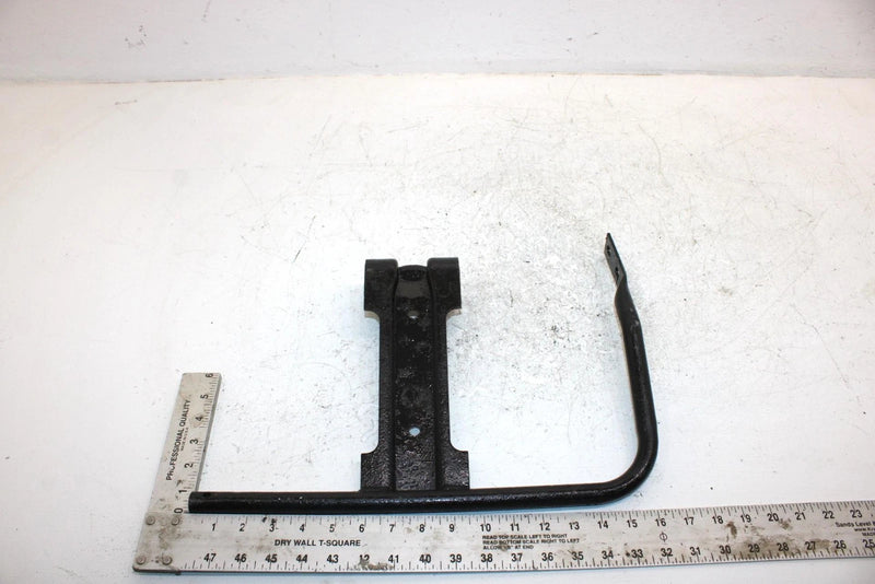 2005 Arctic Cat Atv 650 Oem Right Footboard Support 1506-380 AA27