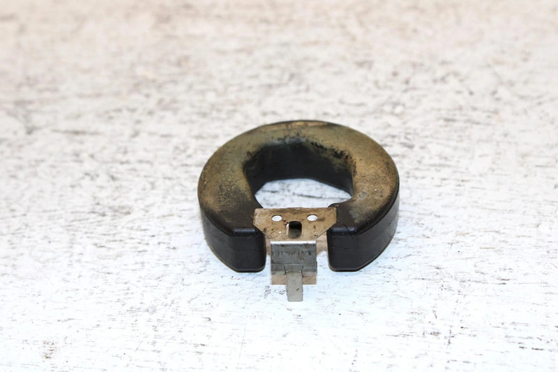 1987 Yamaha Exciter 570 L/c Oem Carburetor Float Bowl 8M6-14185-00-00 SY18