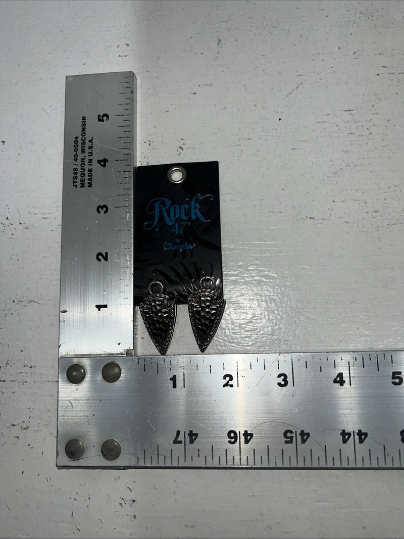 New Women’s Rock 47 Triangle Silver Dangle Earrings. ER2403R47 A-71