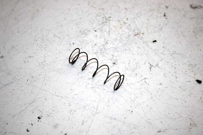 09 Ski-doo Mxz 800r Oem Rave Valve Spring 420238557 SS109
