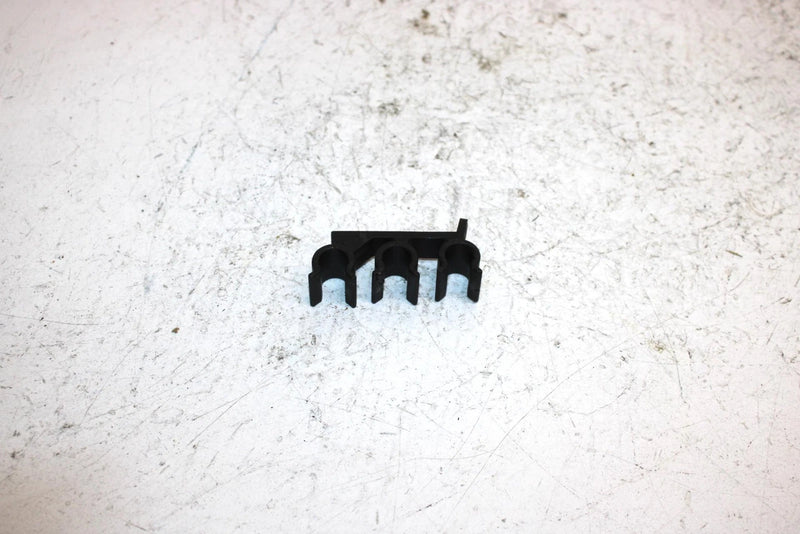 97 Yamaha 1100 Triple Waveventure Oem Spark Plug Wire Clamp 63M-81317-00-00 JY24