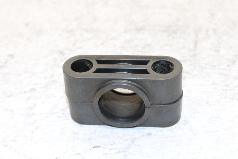 2004 Kawasaki Kfx 700 Oem Steering Stem Mount 92171-1542 AK30