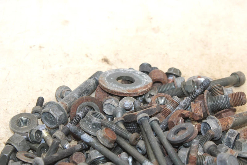 1999 Yamaha Bear Tracker 2wd Oem Nut Bolt Spacer Hardware Kit AY50