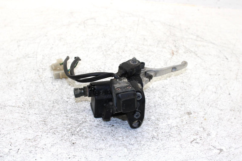 1999 Yamaha Vmax 600 Sx Oem Brake Master Cylinder  8DF-W2587-40-00 SY5