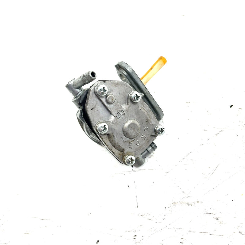 2000 Suzuki King Quad 300 LTF300F 4x4 OEM Fuel Petcock 44300-19B23 AS34