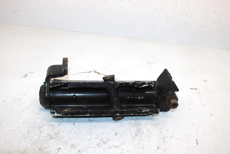 98 Arctic Cat Zrt 800 Oem Right Steering Knuckle 0703-424 SAS9