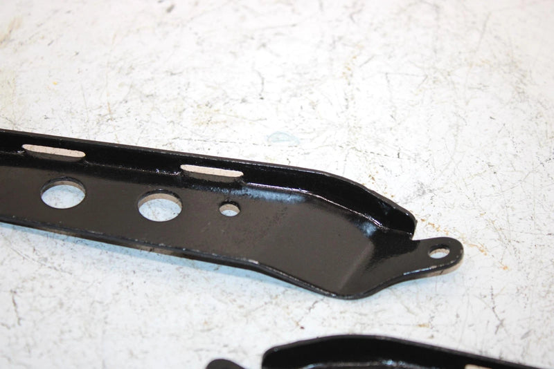 02 Polaris Xc Sp 500 Oem RH,LH Upper Hinge 5243568-067 5243567-067 Q4615