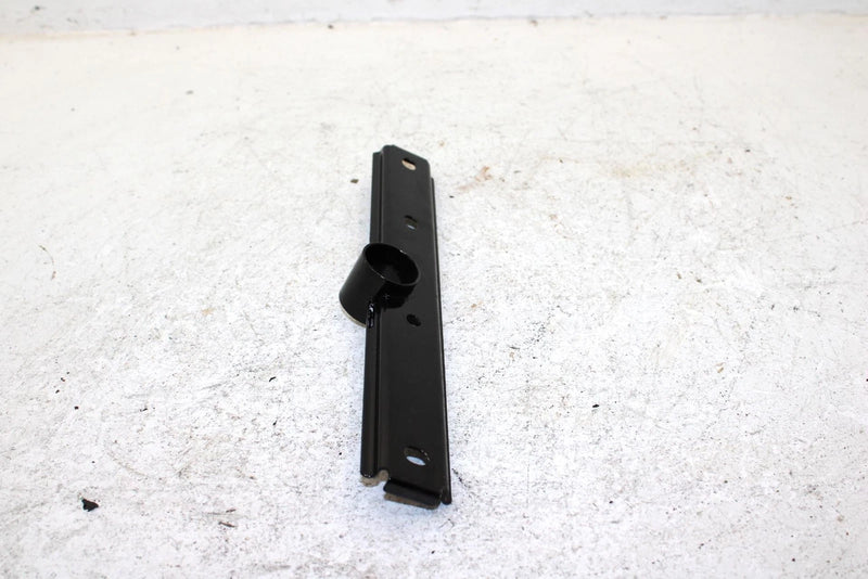 2000 Honda Trx 250 Recon Oem Cross Brace 50300-HN6-000 AH52
