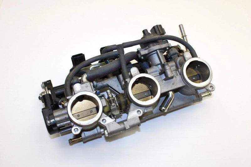 2009 Yamaha Fx Nytro Oem Main Fuel Injectors Throttle Body 8GL-13750-10-00 SY74