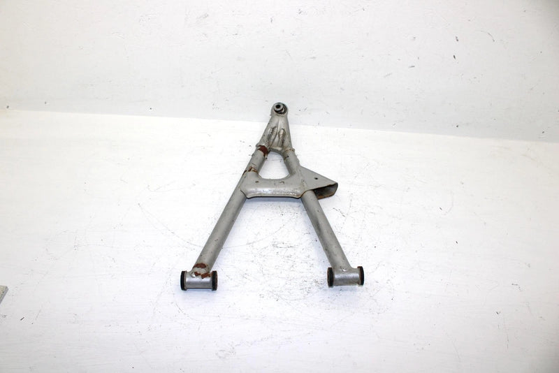 2006 Polaris 600 Fusion Oem Right Lower A Arm 2203022-067 SP31
