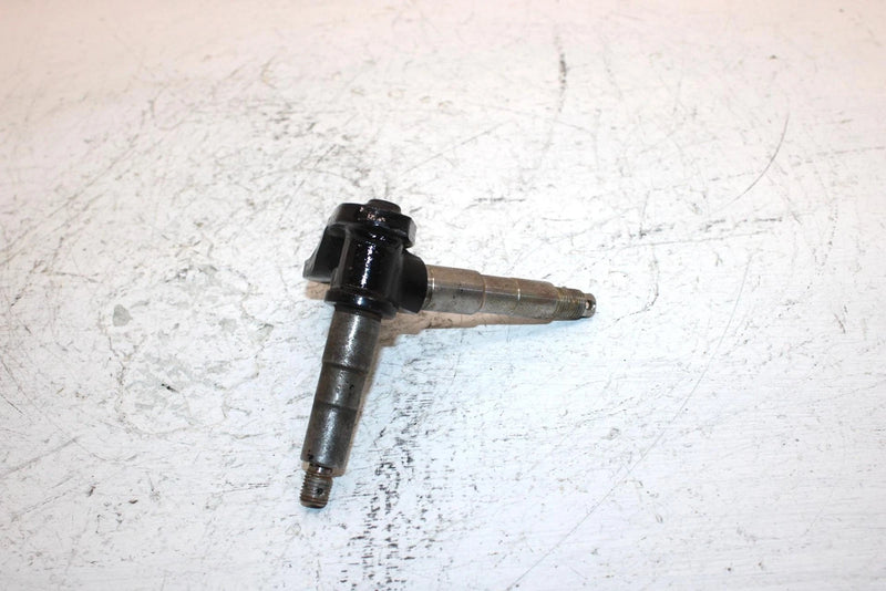 2005 Polaris Sportsman 90 Oem Front Right Steering Knuckle 0450917 AP174