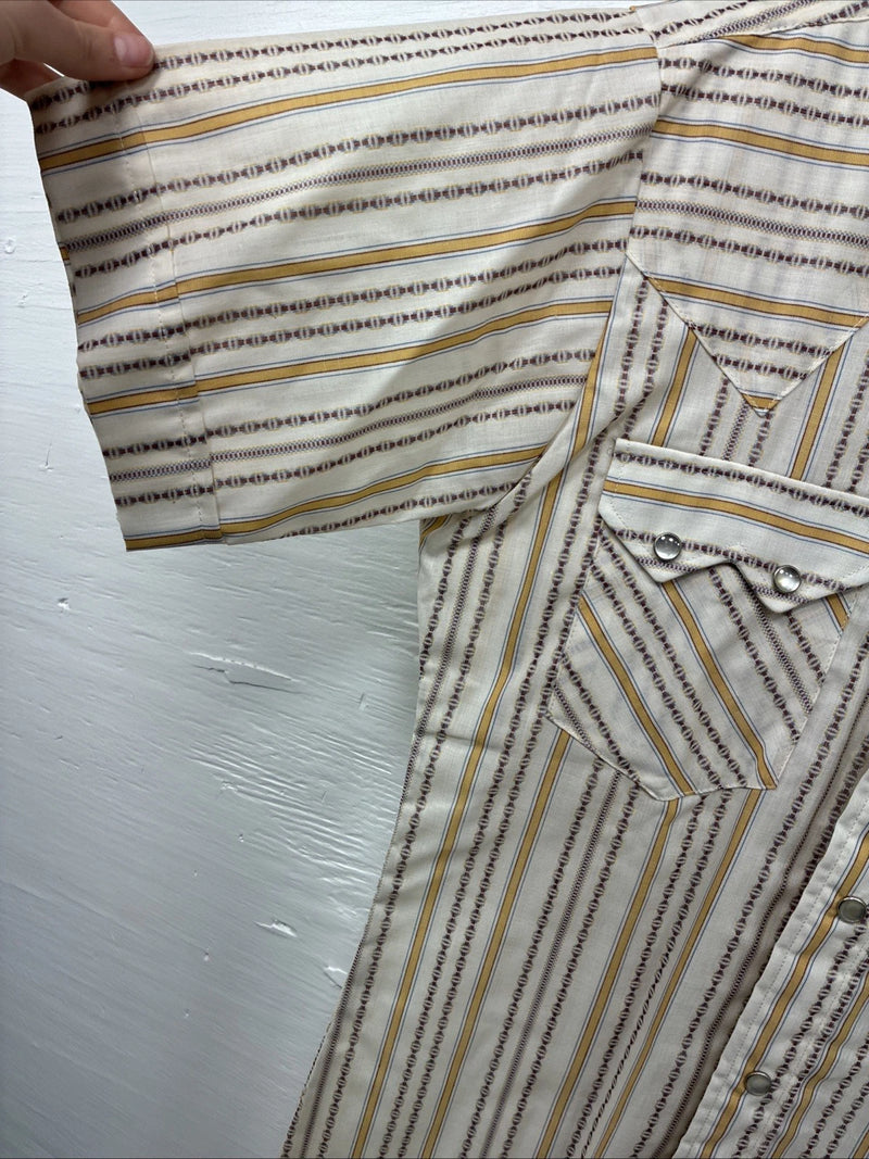 New Men’s Dee-Cee Tan Yellow Stripe Design Short Sleeve Pearl Snap Small O-80