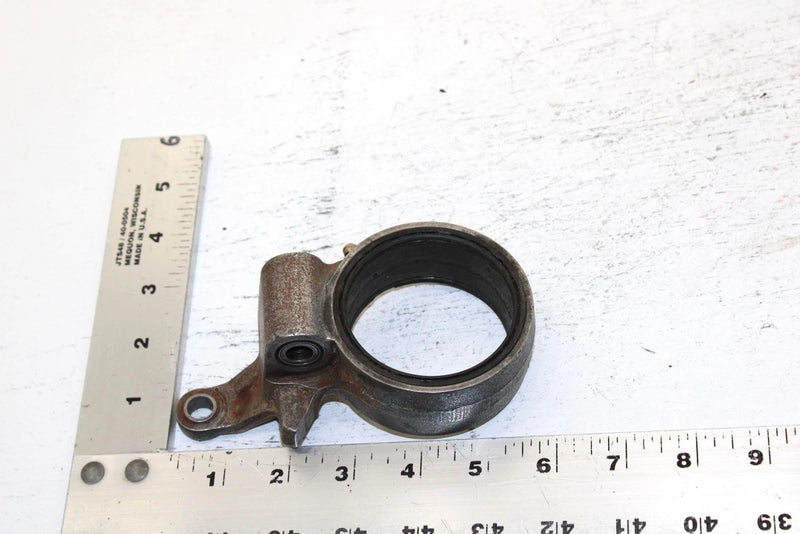 1989 Yamaha Phazer Oem Right Steering Bracket 8V0-23852-01-00 SY13