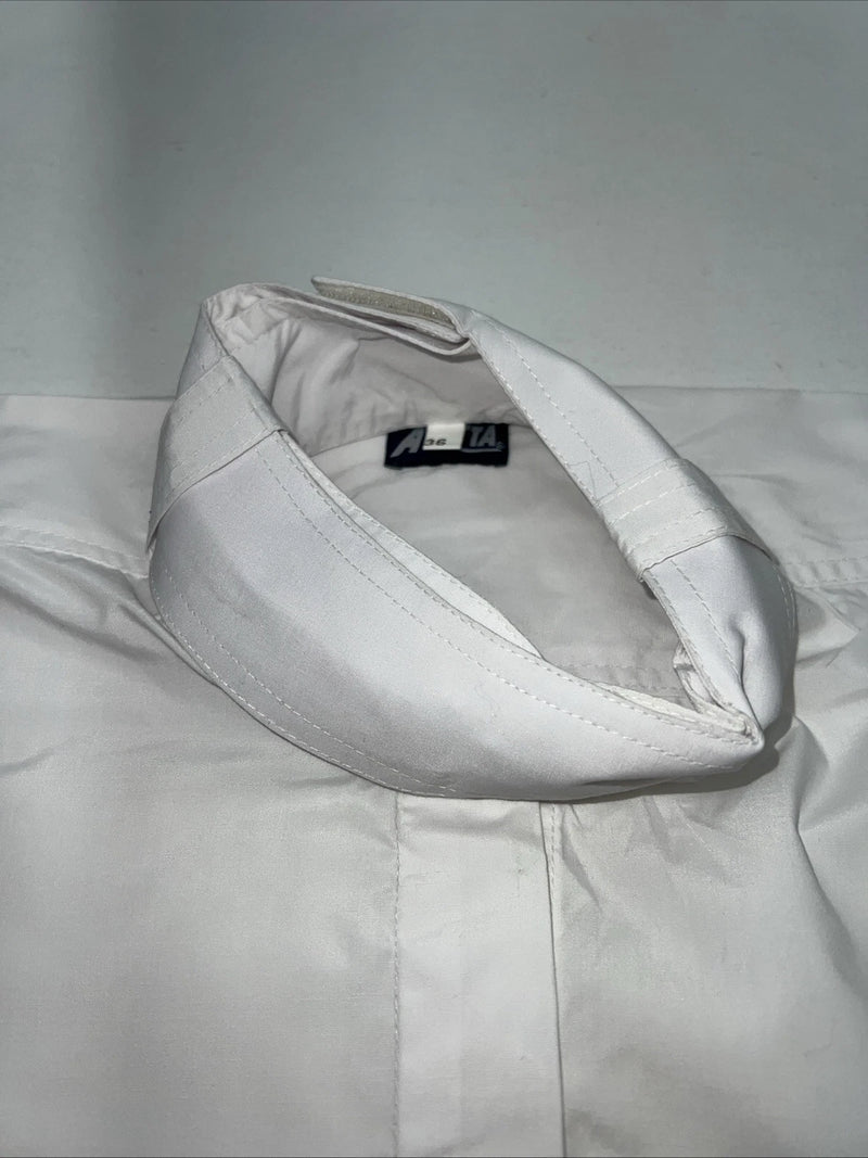 New Women’s White ABETTA Short Sleeve English Riding Shirt. 36 G-27
