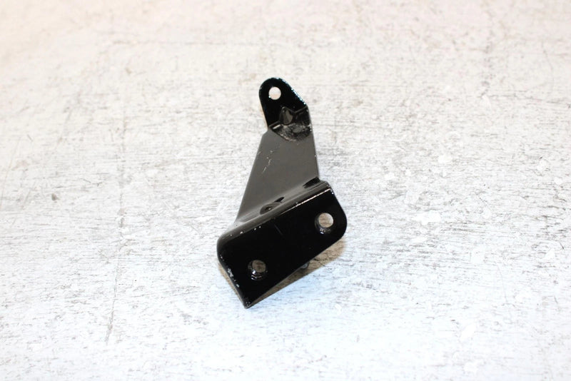 1995 Yamaha Vmax 500 Oem Oil Tank Bracket 8AB-2193F-01-00 SY34