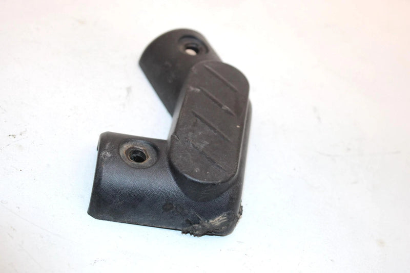 06 Can-am Outlander 400 Oem Bumper Corner Cap 705001043 AB0