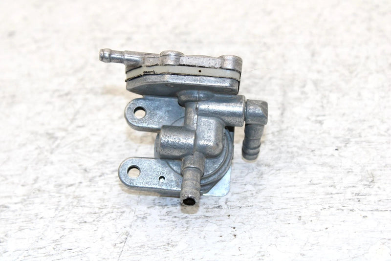 2004 Kawasaki Kfx 700 Oem Fuel Petcock 51023-0733 AK30