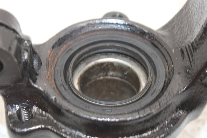 1998 Suzuki Quadrunner 250 Oem Left Steering Knuckle 51241-19B01 AS13