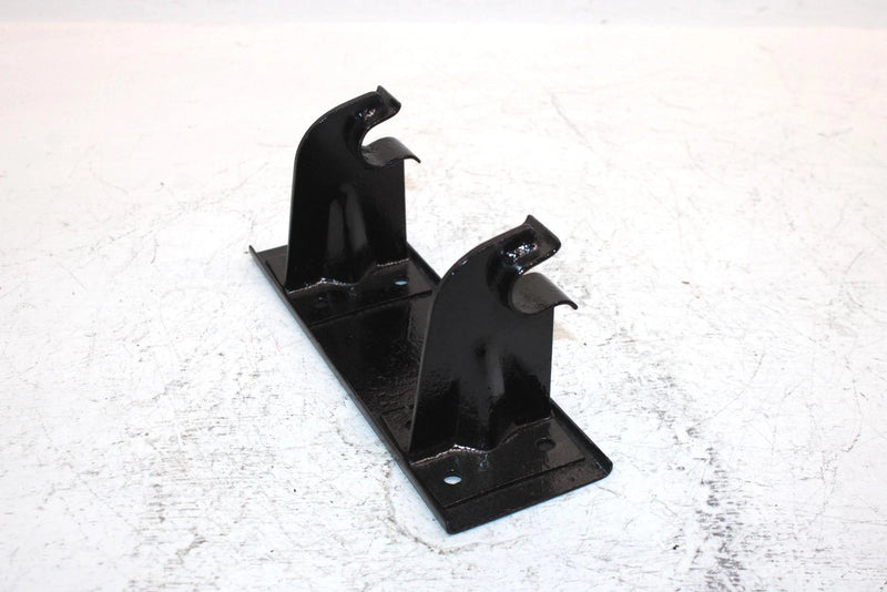 1982 Honda Atc110 Oem Rear Fender Hinge 80102-943-000 AH65