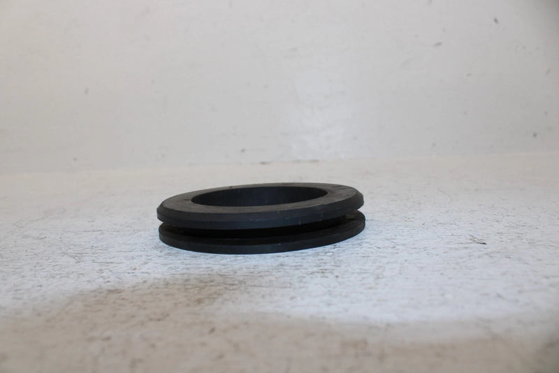 1996 Ski-doo Formula Ss Oem Exhaust Outlet Grommet 570027300 SS7