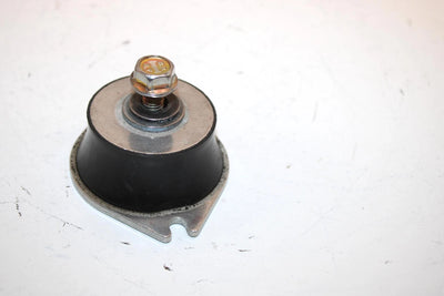 18 Ski-doo Mxz X 600r E-tec Oem Rubber Mount 512061145 SSS1