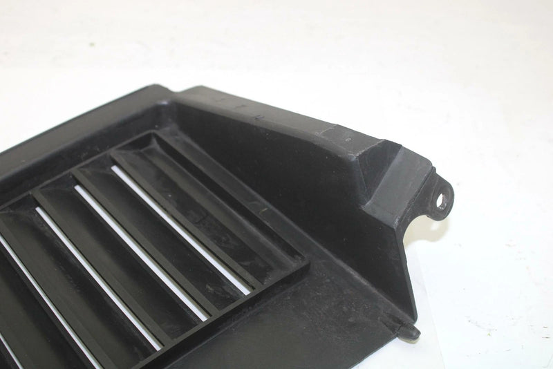 89 Yamaha Exciter EX570N OEM Left Louver 8X9-77131-00-00 SY54