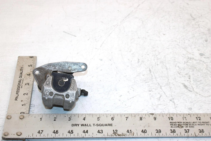 2000 Yamaha  Kodiak 400 Oem Right Front Brake Caliper 3GD-258-01-00 AY26