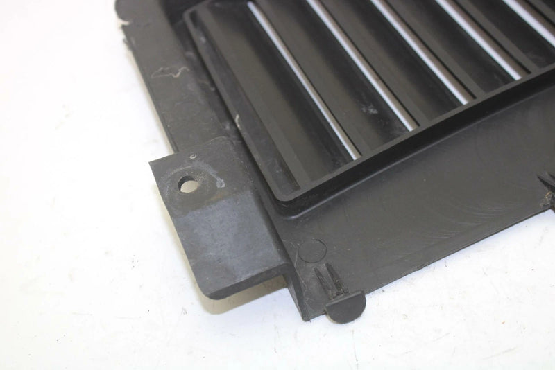 89 Yamaha Exciter EX570N OEM Left Louver 8X9-77131-00-00 SY54