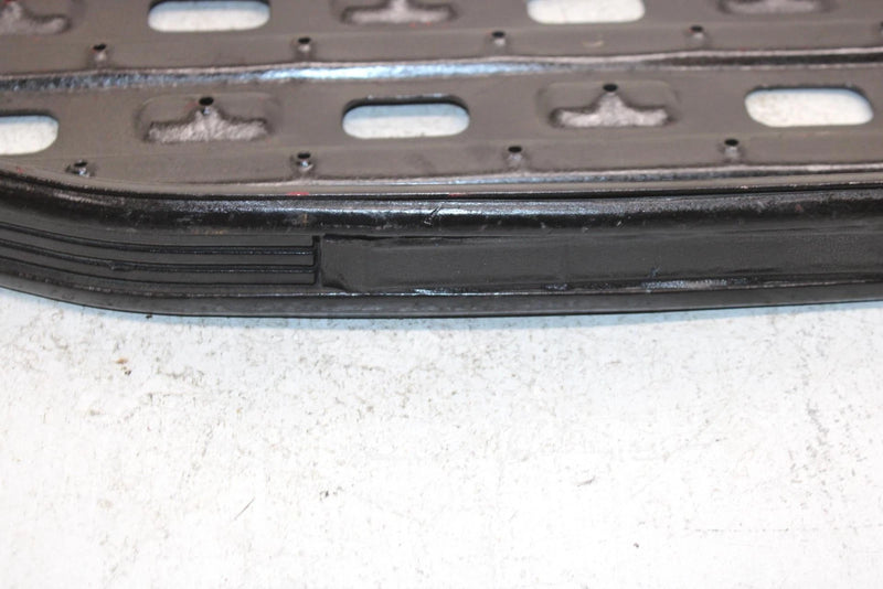 1991 Polaris Trail Boss Oem Right Footrest 1040220 AP92