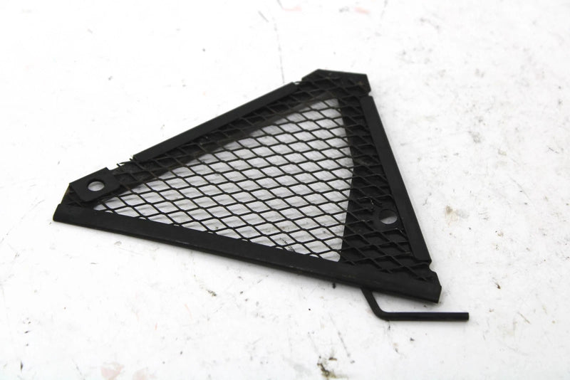 1992 Yamaha Exciter Ii Le Oem Right Rear Hood Vent 88R-77556-00-00 SY68