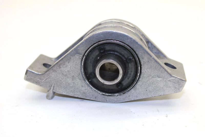2006 Yamaha Nytro Oem MAG Side Motor Mount 8ES-21420-00-00 Q2395