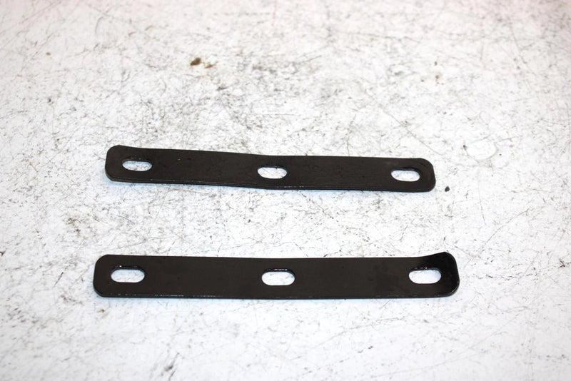 96 Polaris Trail Boss Oem Mud Flap Bracket Pair 5430973-133 AP74