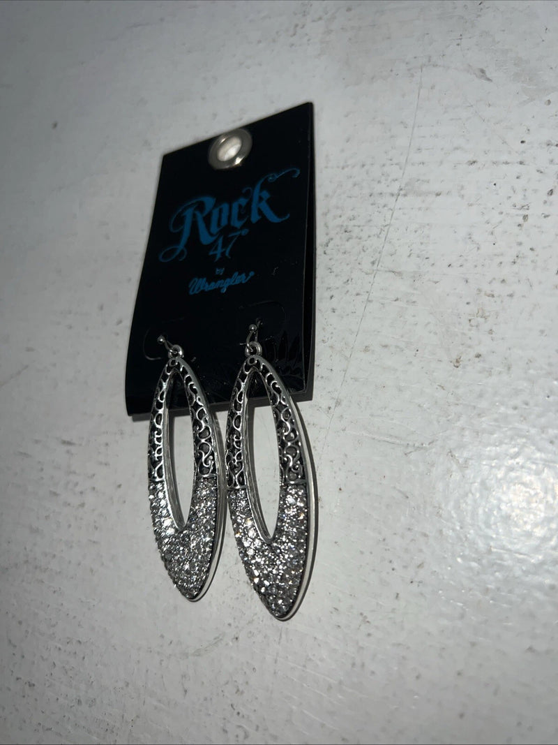 New Women’s Rock 47 Silver Oval Diamond Earrings. ER2704R47 A-90