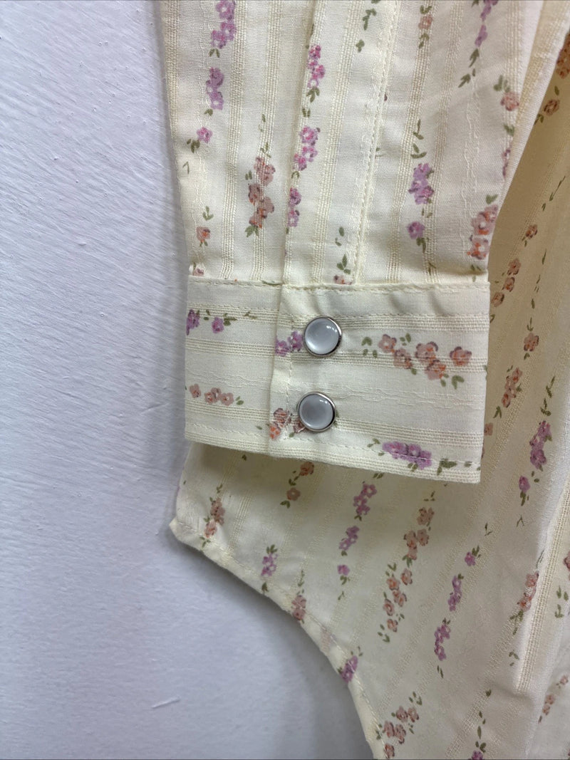 New Kids White Horse Floral Long Sleeve Pearl Snap Medium MM-5