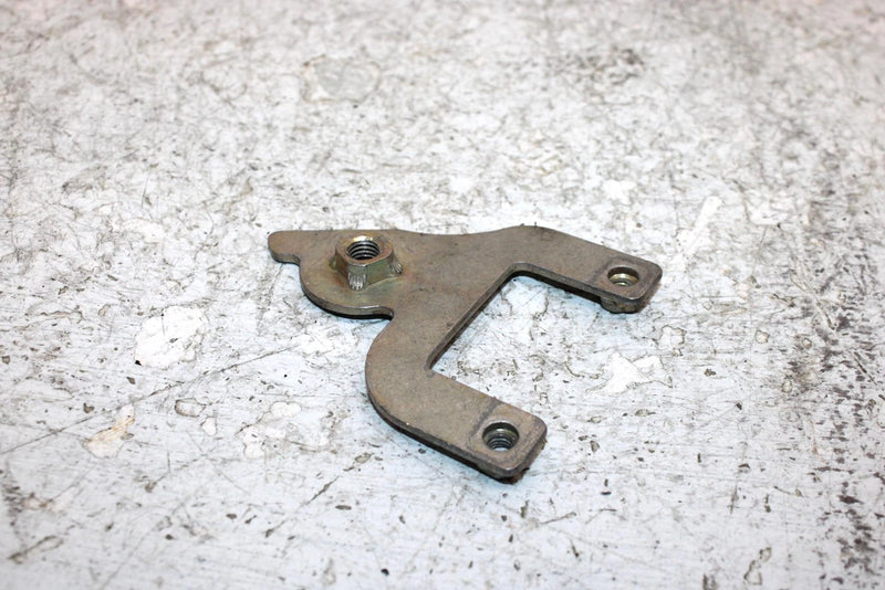 1998 Suzuki Quadrunner 250 Oem Ignition Coil Bracket 33416-19B00 AS13