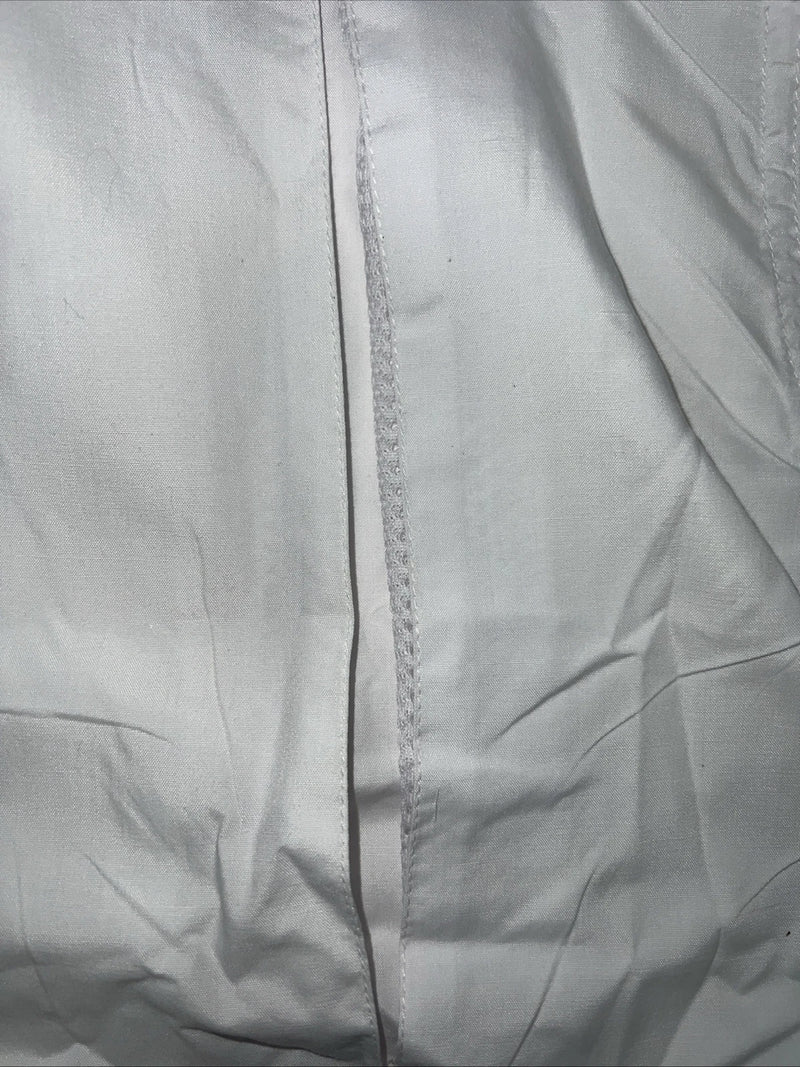 New Women’s White Comfort Riders Long Sleeve English Shirt. 40 D-35