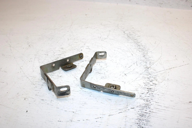 1996 Ski-doo Formula Iii 600 Oem Hood Hinge Bracket Set 517273300 SS22