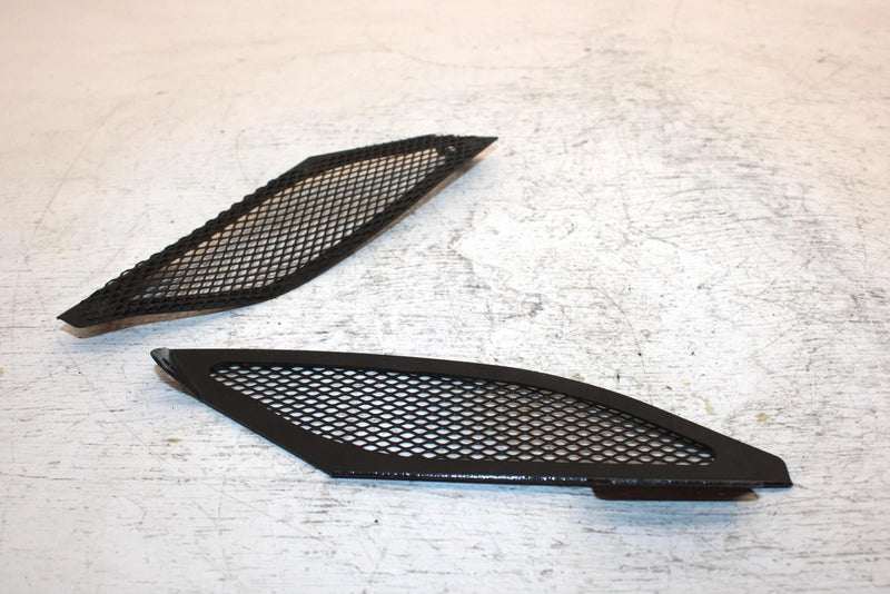 1997 Yamaha Vmax Sx 700 Triple Oem Hood Screen Pair 8CR-77131-00-00 SY10