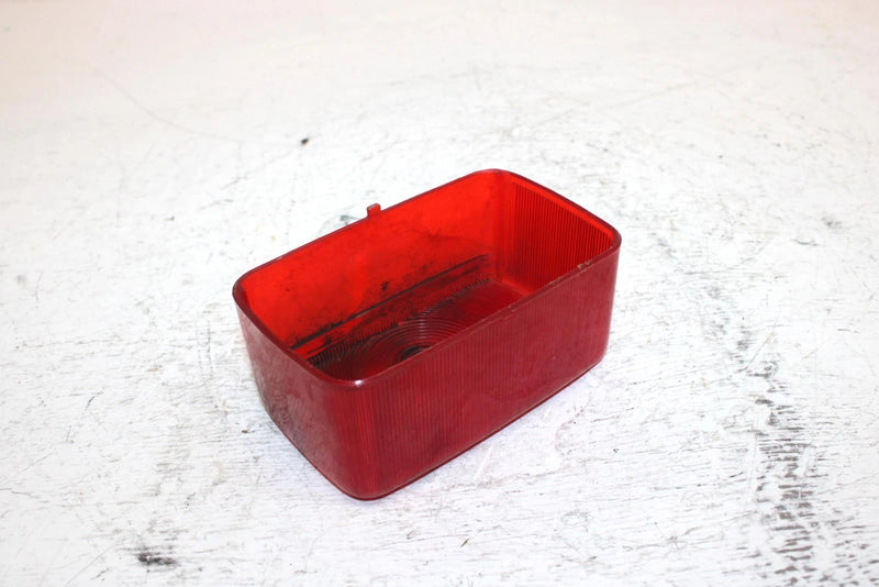 1990 Yamaha  Moto 4 Oem Taillight Lens 21V-84721-00-00 AY5