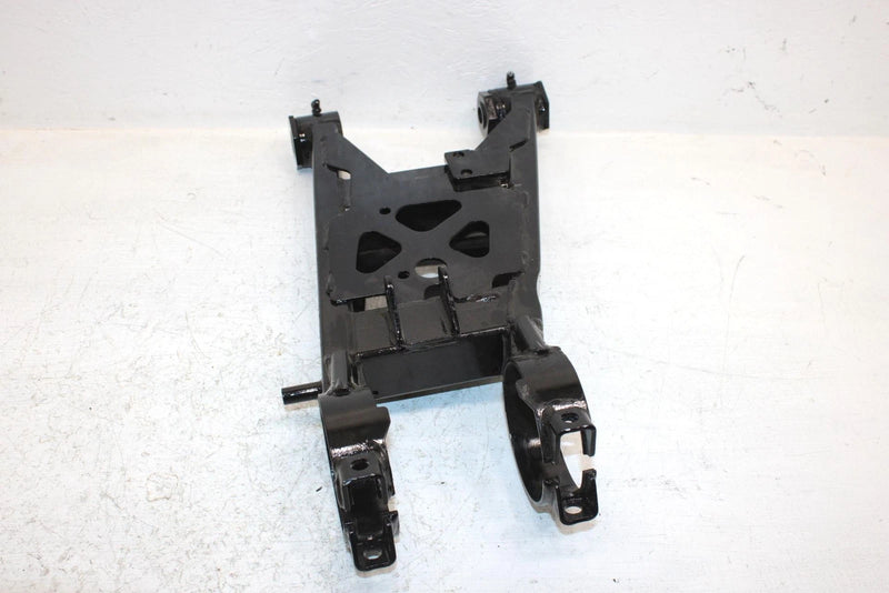 2000 Polaris Xplorer Oem Rear Swingarm 1541383 1541583 AP177