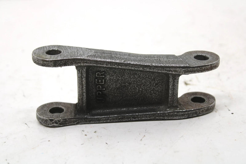 1987 Yamaha Srv Oem Front Upper Shock Mount 8L0-2382E-01-00 SY131