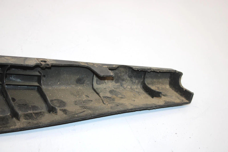 02 Yamaha Mountain Max 700 Oem Right Rear Bumper Cover 8ED-77543-11-00 SY102