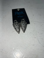 New Women’s Rock 47 Triangle Silver Dangle Earrings. ER2403R47 A-71