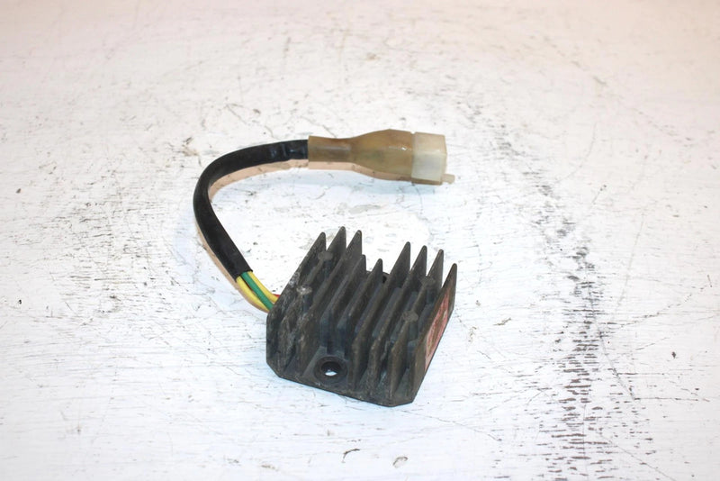 82 Honda Atc200 Ea BigRed Oem Voltage Regulator 31600-958-681 31600-958-682 AY64