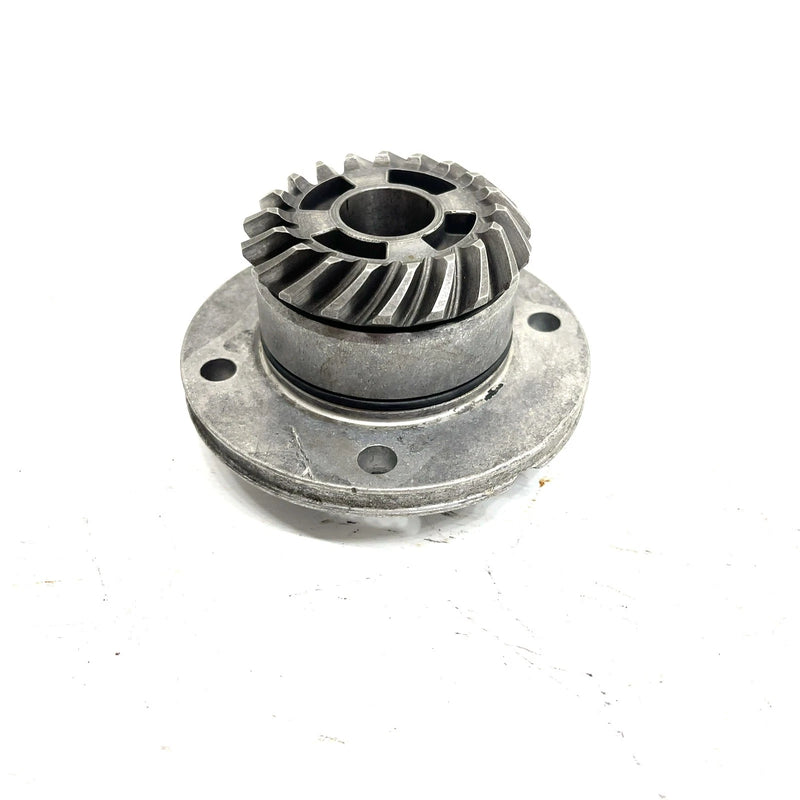 88 Yamaha Moto 4 YFM200DX OEM Bearing Housing W/Bevel Gear 1EV-17551-00-00 AY68