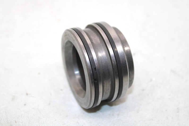 2015 Yamaha Viking Vi Oem Crank Seal Spacer 3B4-16181-00-00 XY0.1