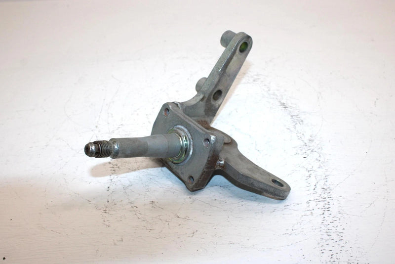 1999 Yamaha  Bear Tracker 2wd Oem Left Steering Knuckle 4XE-F3501-00-00 AY50
